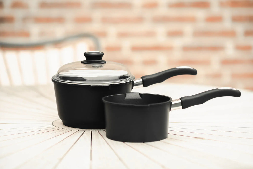 Casserole haut de gamme tous feux et induction